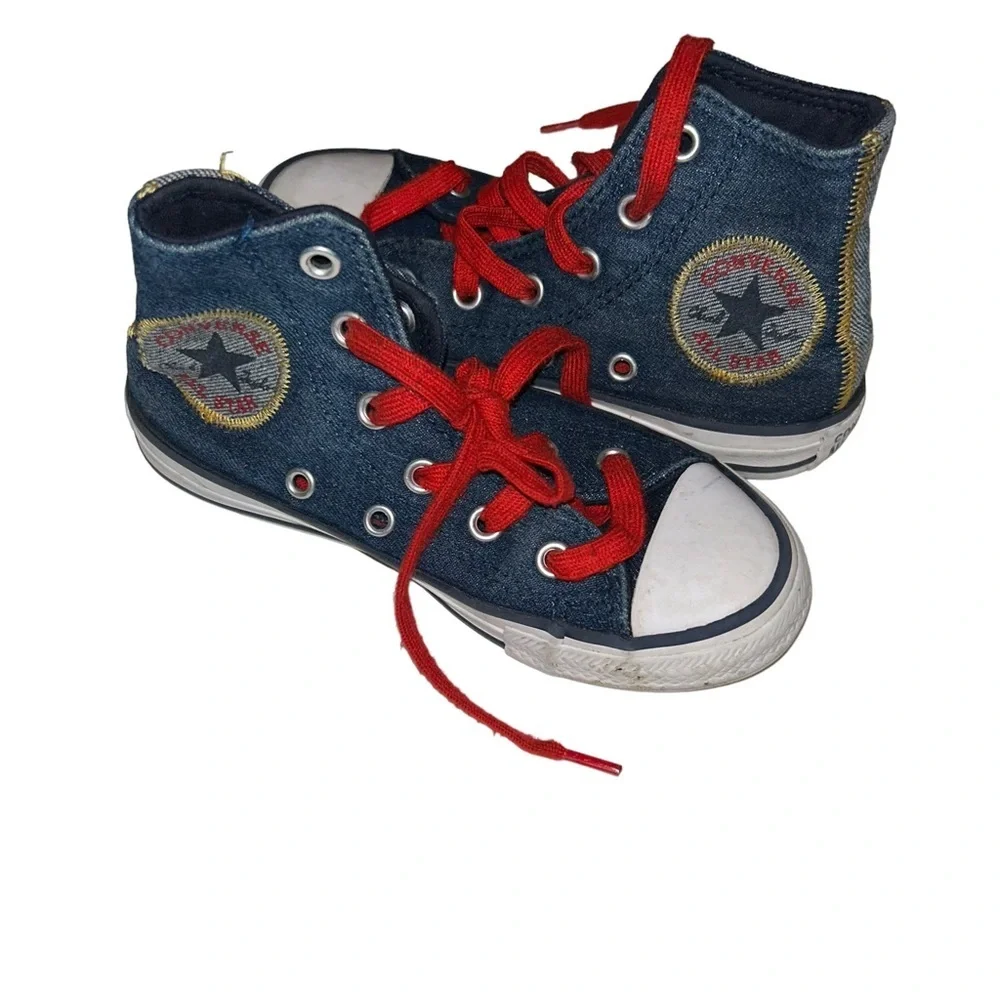 Converse Blue Denim Chuck Taylor All Star Hi Tops Sneakers kids size 11 Jean